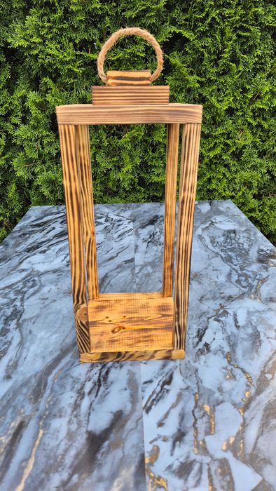 Lampion drewniany opalony