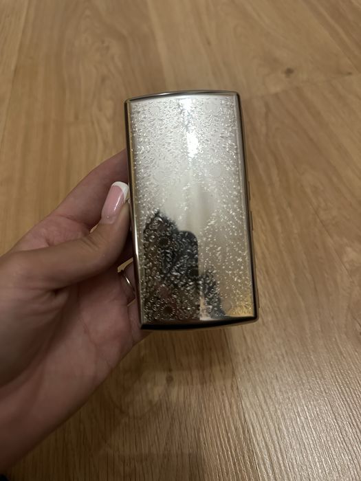 Papierośnica srebrna