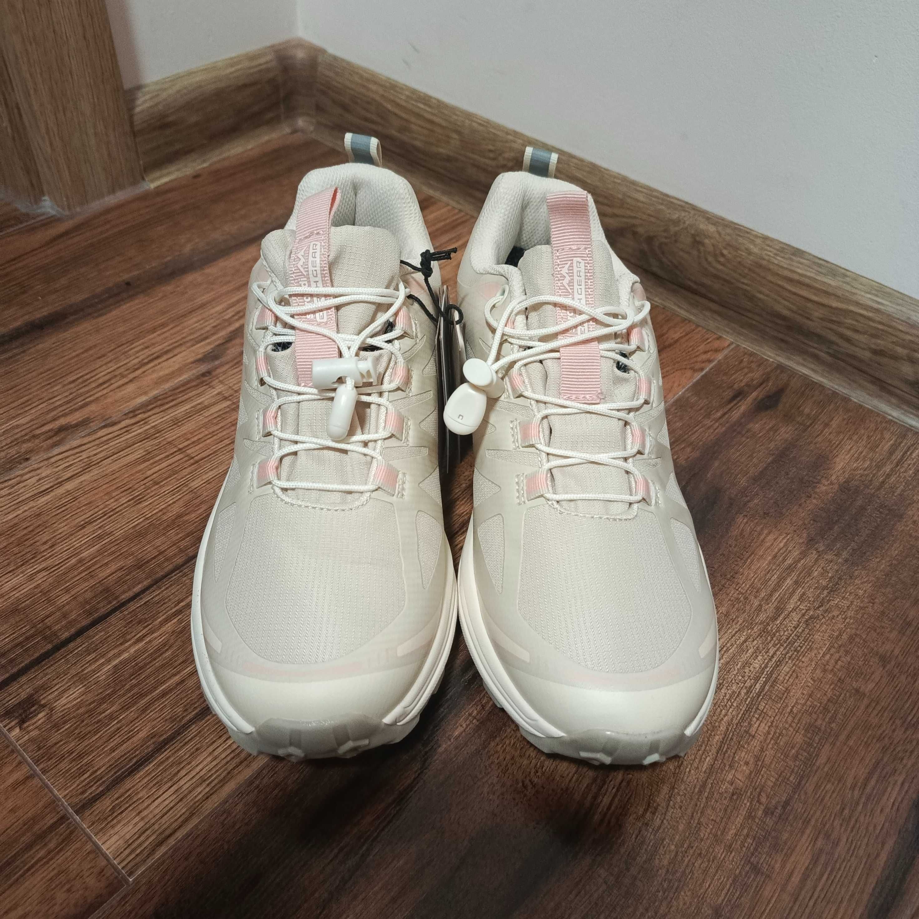 NOWE buty trekkingowe waterproof r.39