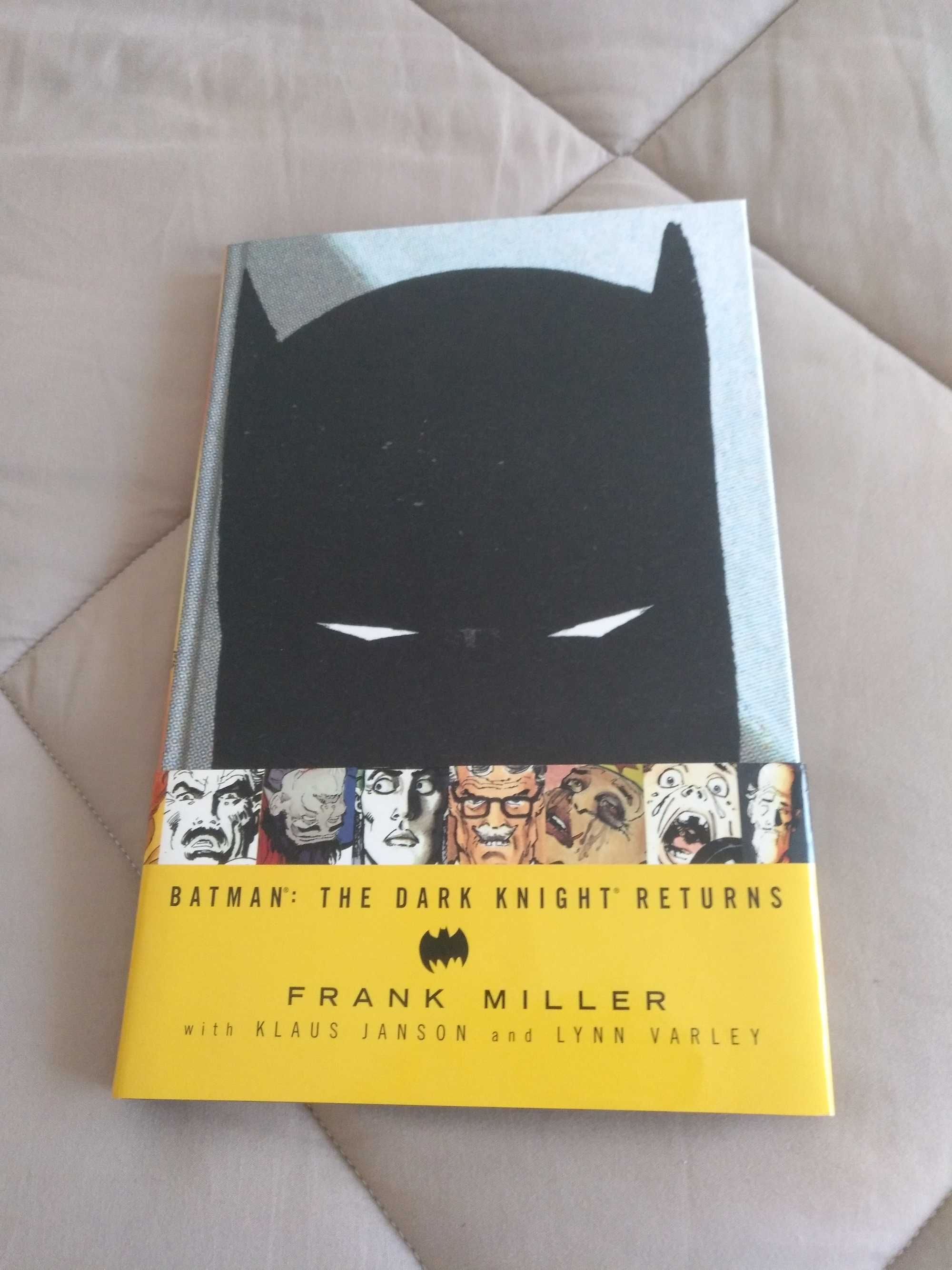 The Dark Knight Returns (capa dura) - Frank Miller
