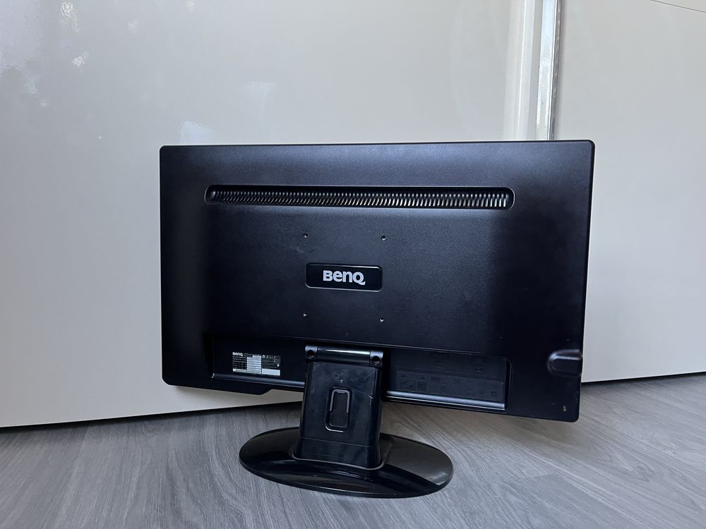 Монітор Benq 24 дюйми
