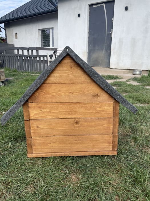 Buda dla psów ocieplana