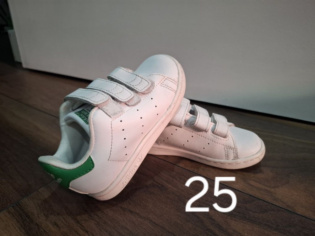 Ténis adidas 24, 25