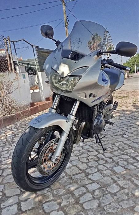 Honda hornet 600 S de 2001