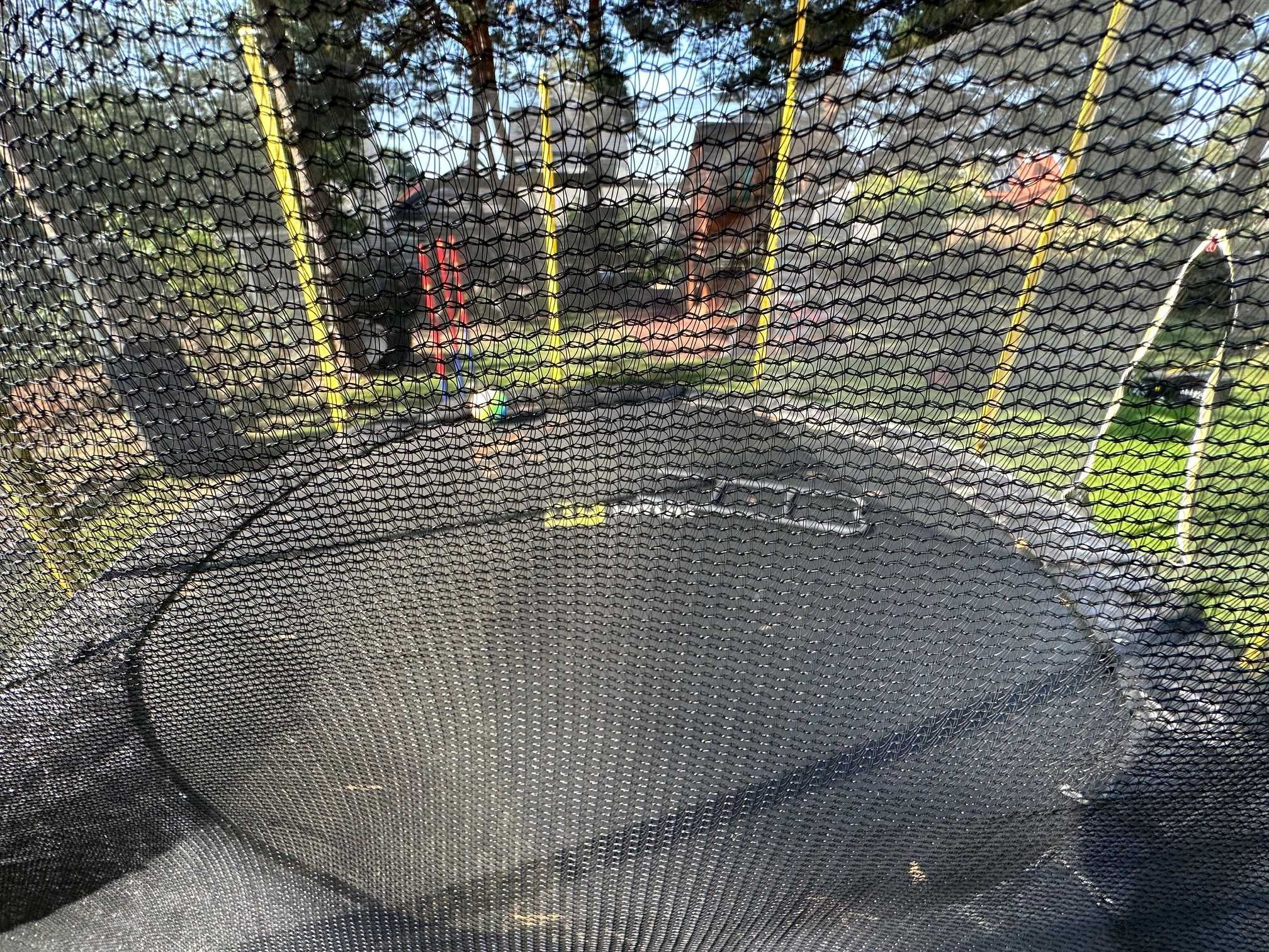 Trampolina ogrodowa