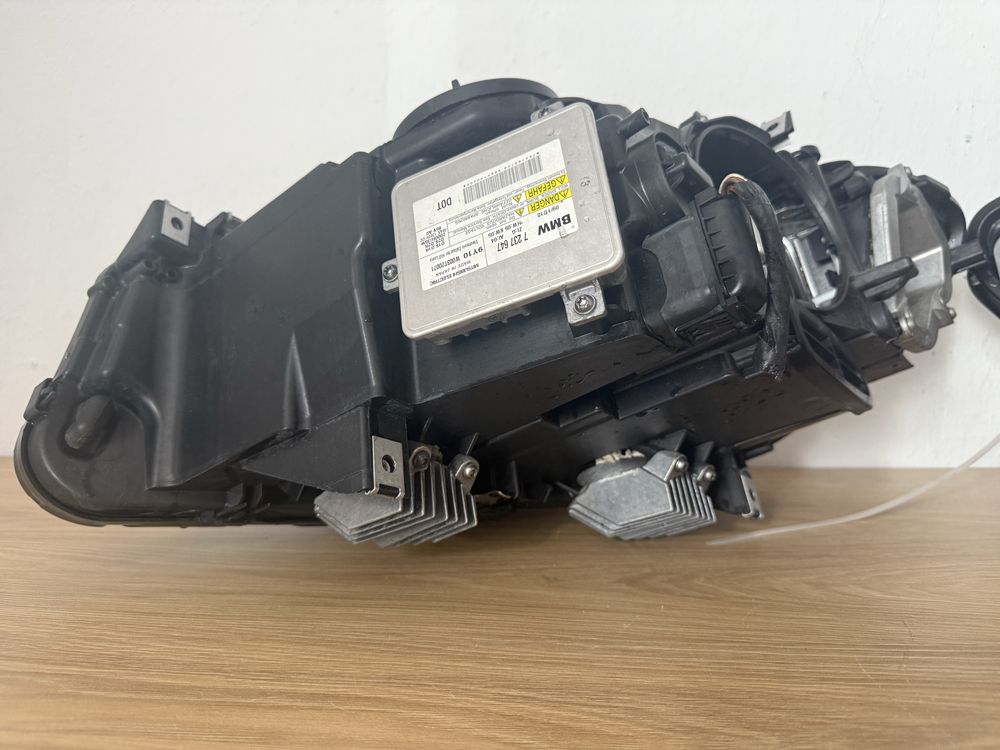 Lampy przod BMW seria 5 F10, F11 xenon, led komplet