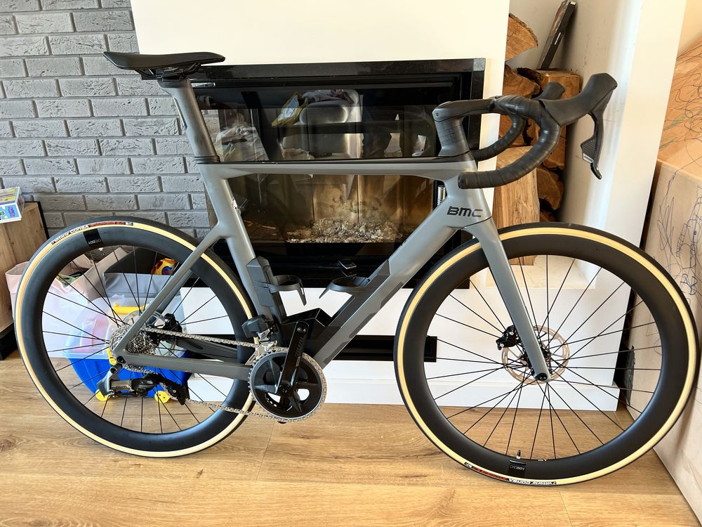 BMC Timemachine 01 ROAD THREE model 2023