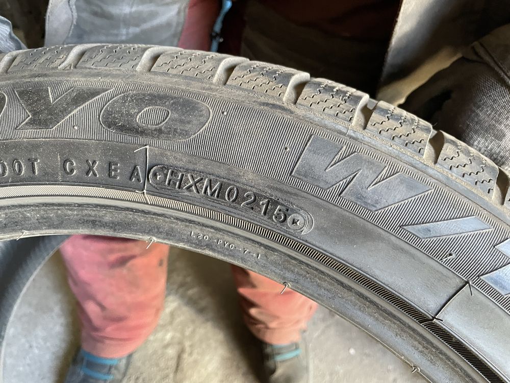 Шина Toyo Open 275/40 R20 б/у