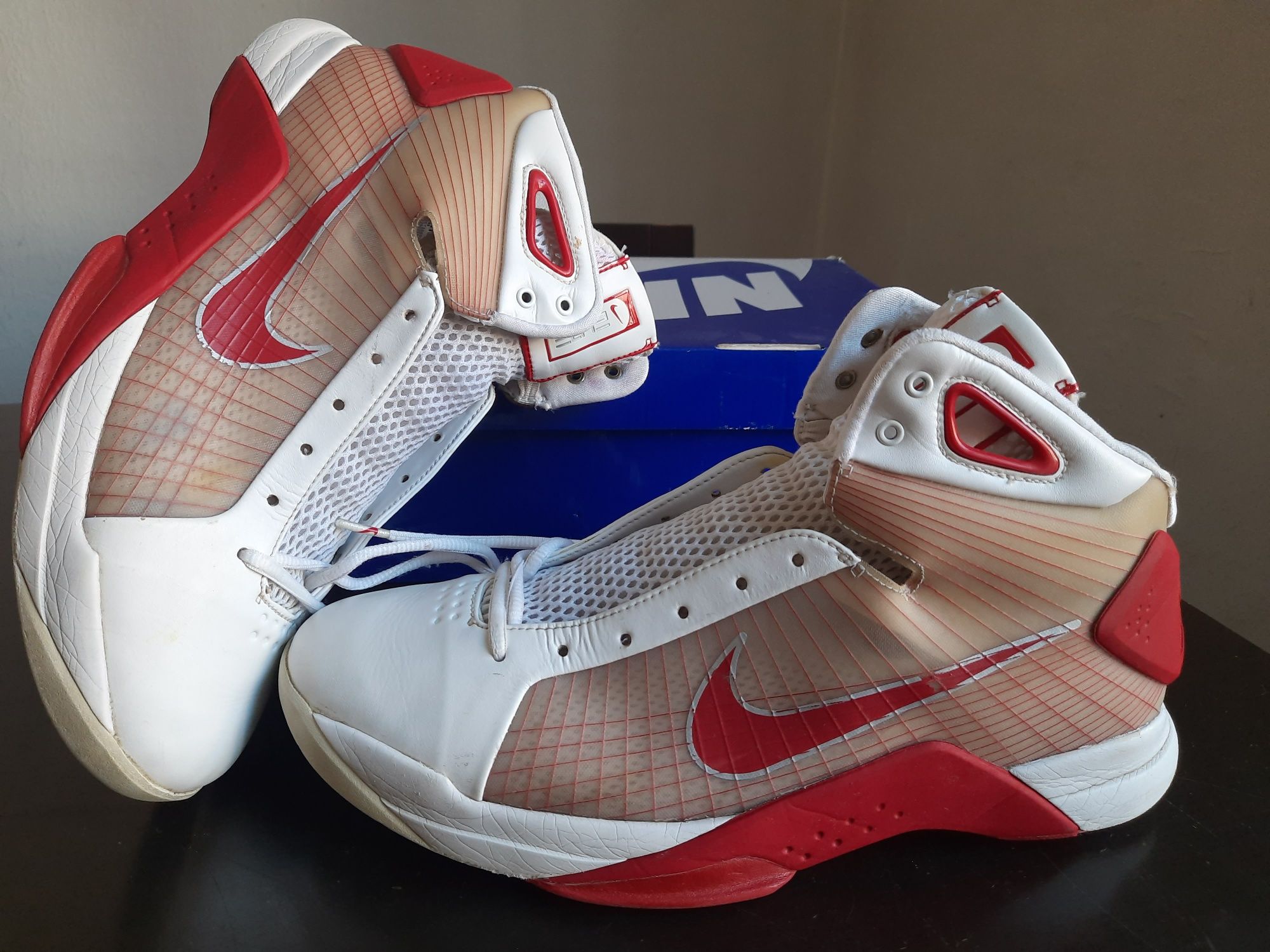 Buty do koszykówki Nike Hyperdunk r 47
Nike Hyperdunk