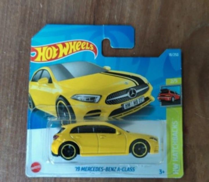 19 mercedes-benz A-class hot wheels