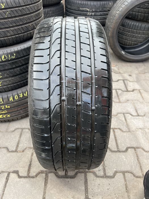 *Opona Pirelli 245/35/20 para