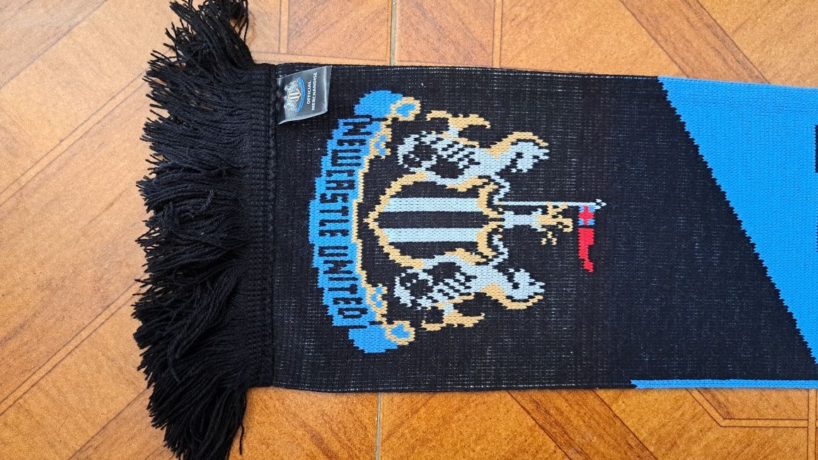 Cachecóis duplos do Newcastle United FC