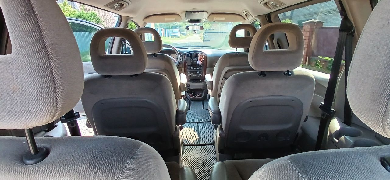 Продам крайслер вояджер Chrysler voyager
