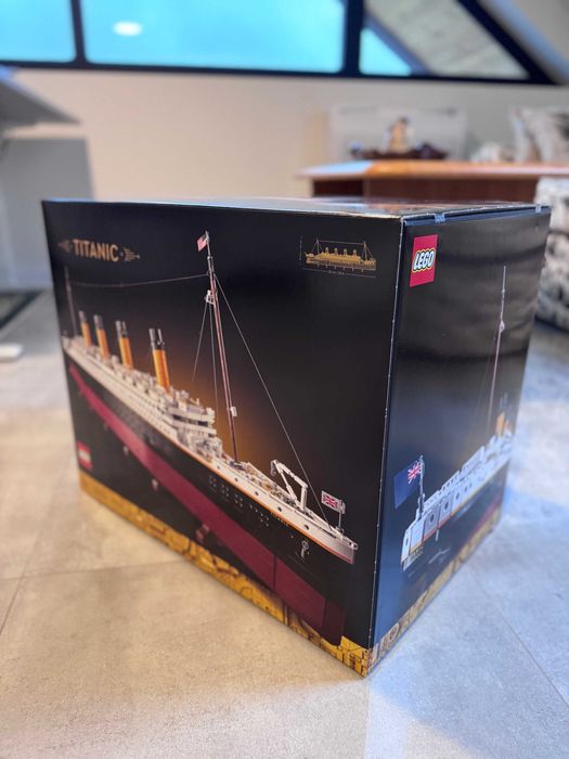 LEGO 10294 Titanic