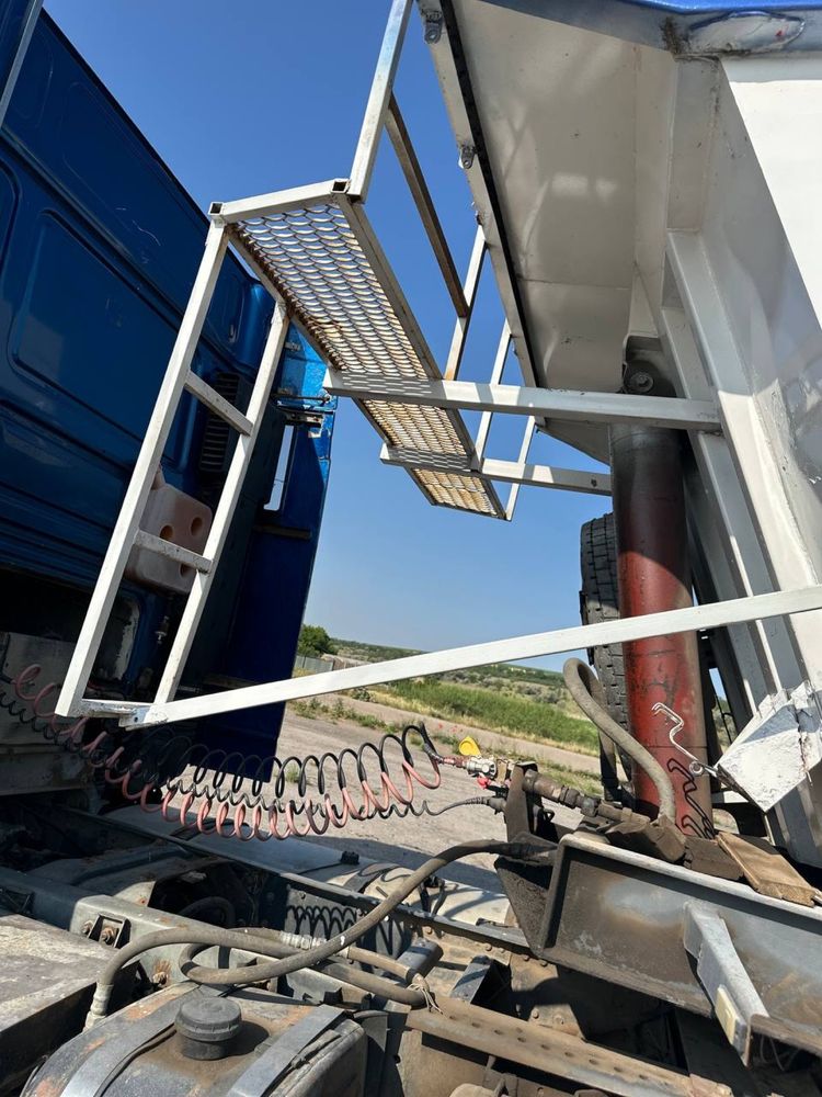 Комплект daf 95xf полуприцеп zorzi