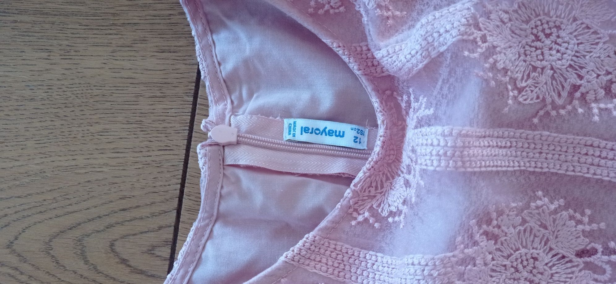 Sukienka Mayoral idealna na przebranie po komunii