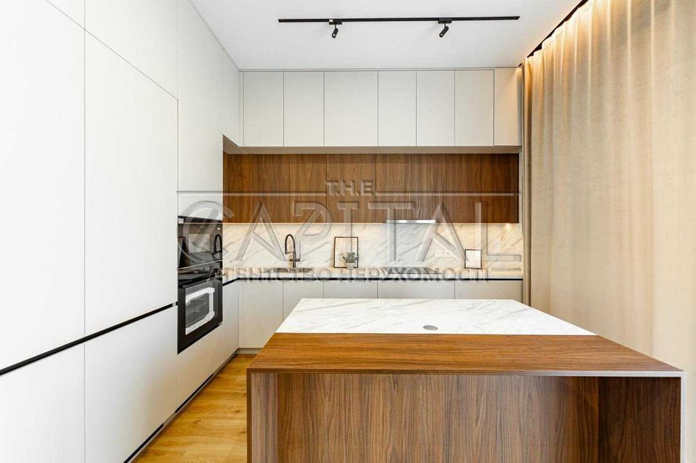 Продаж / Будинок / 175 м2 / Дмитрівка / вул. Привітна, 1