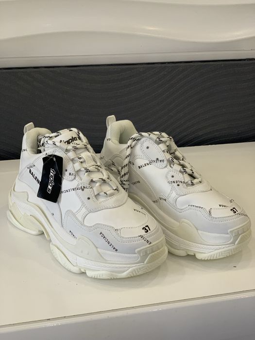 Balenciaga Triple S