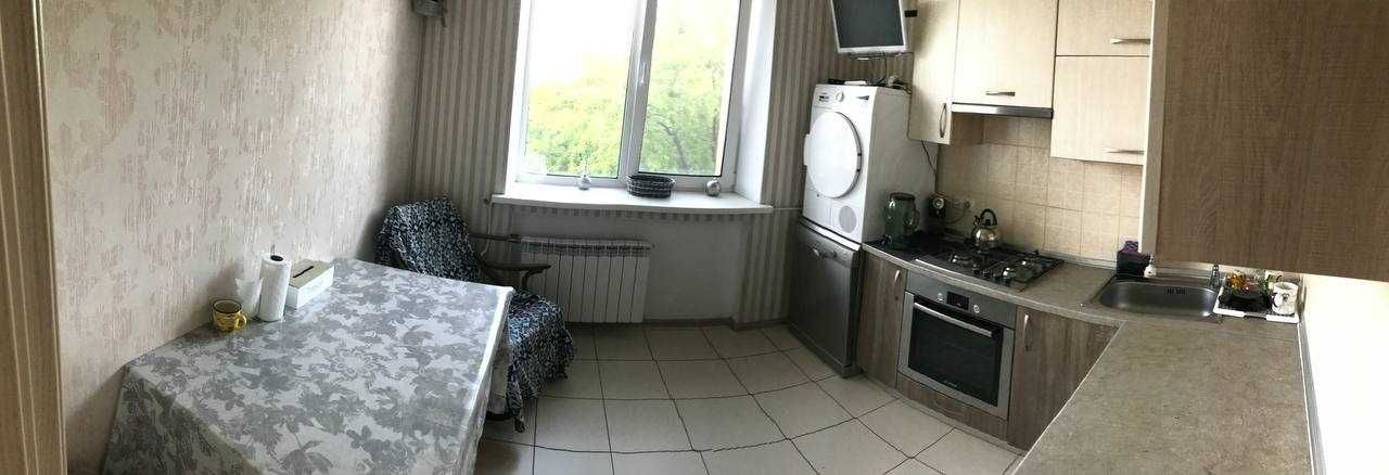 2к роздільна 55м2 вул. Світличного 4а Кар Дачі м. Шулявська 10хв їзди