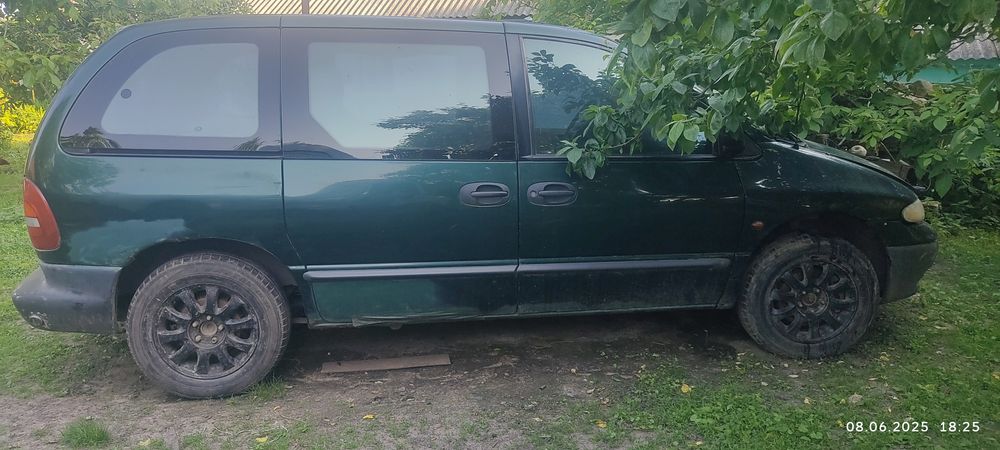 Продам Dodge caravan