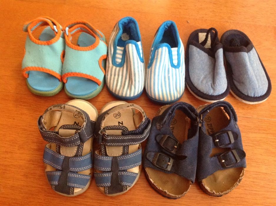 Sandálias t.20 e 21 menino