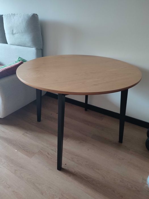 Stół okrągły, średnica 105cm