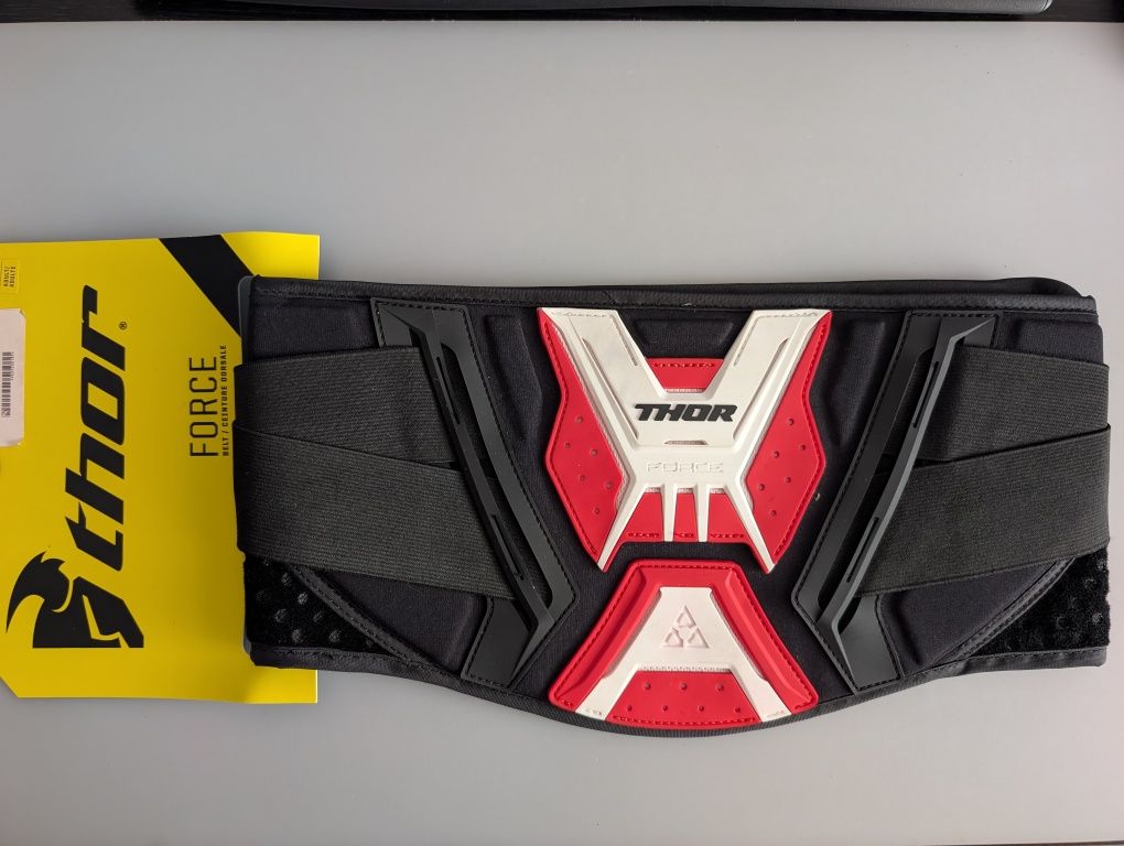 Cinta lombar para motos de enduro da marca THOR