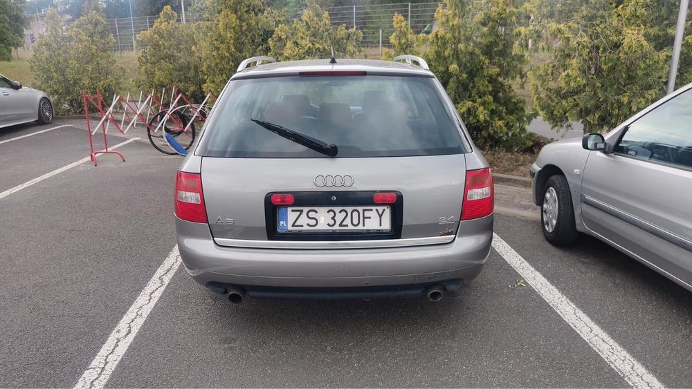 Audi A6 2.4 V6 170km Benzyna Quattro 2004rok
