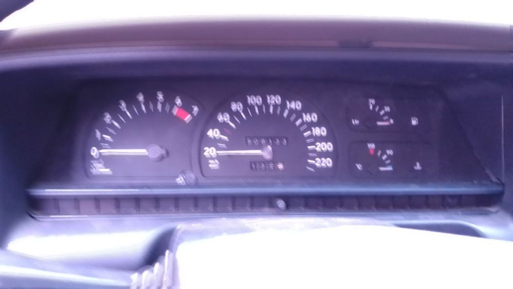 срочная продажа машины Opel omega A