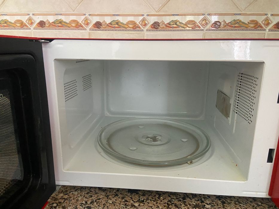 DOMO Microondas 25 L, W48xH28xD41