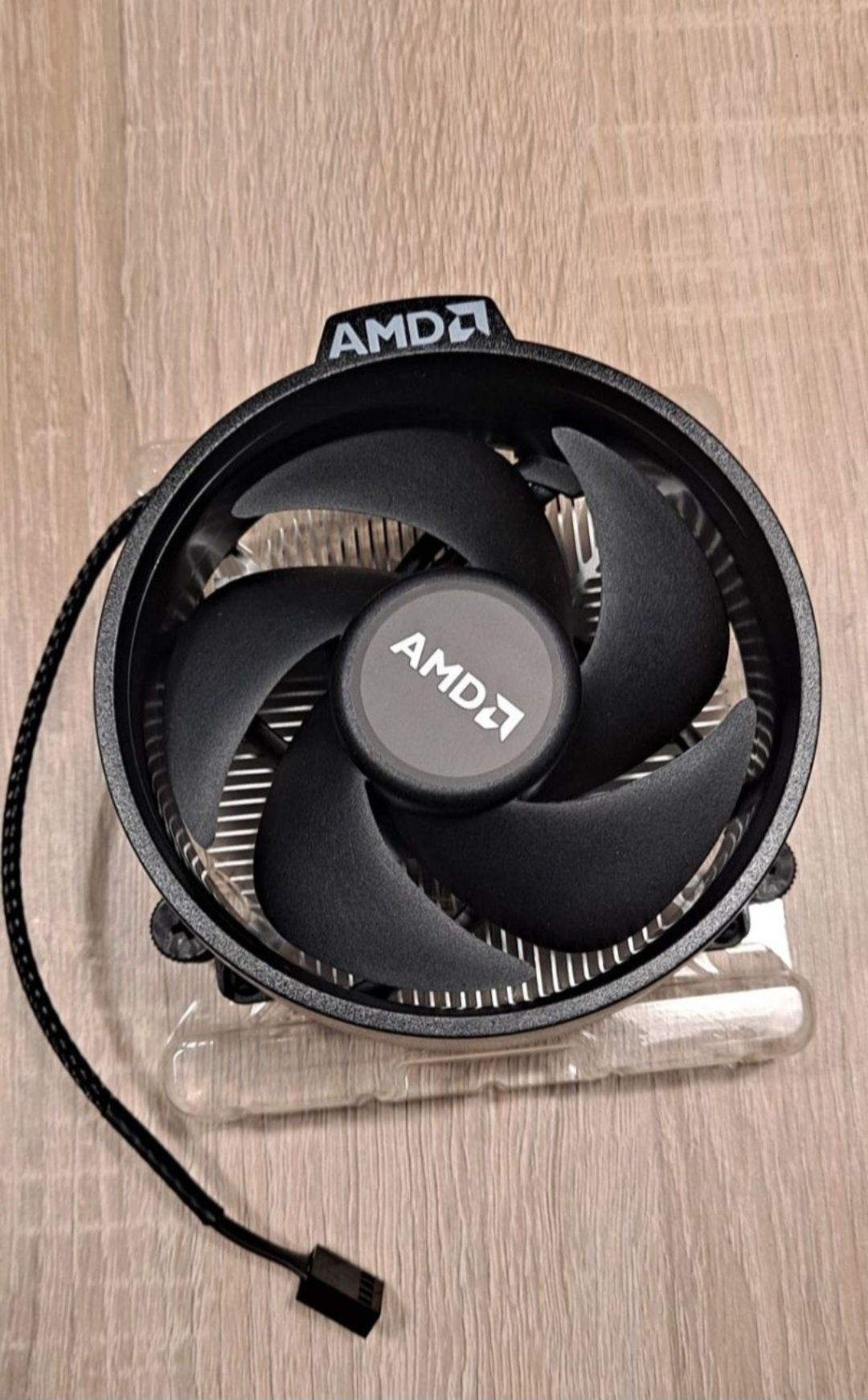 Chłodzenie procesora AMD socket AM4+ pasta ,  wentylator AMD Nowy,