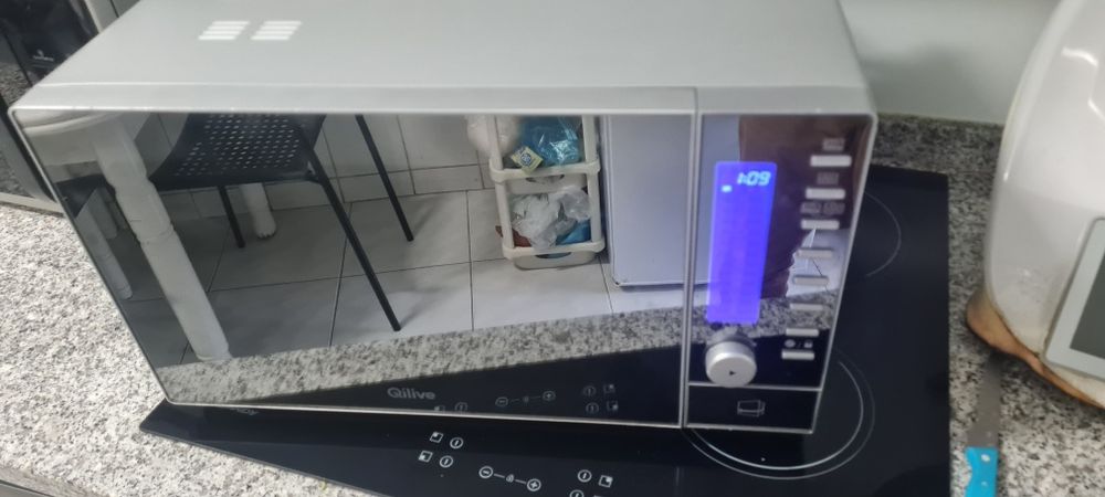 Super microondas/forno QLIVE