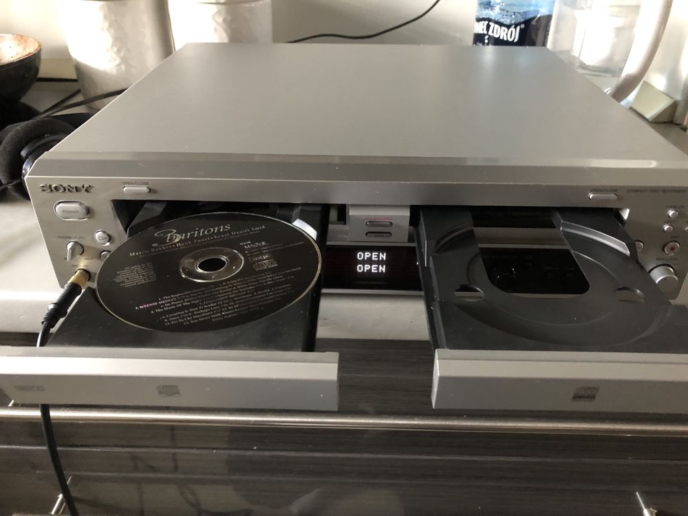 Odtwarzacz CD nagrywarka Sony RCD-W100