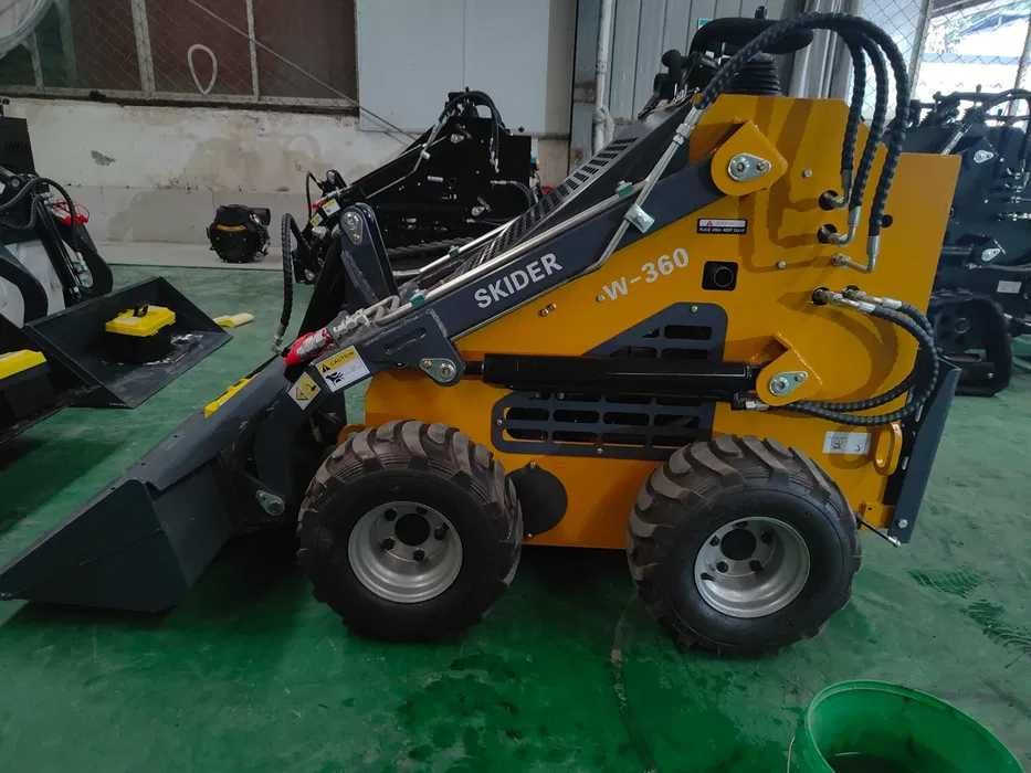 MiniŁadowarka SKID STEER SKIDER W360,kraft,excat,kingway