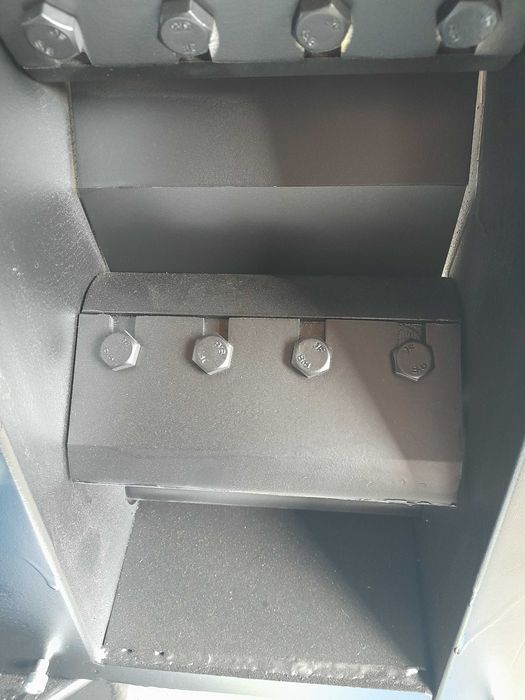 Rozdrabniacz spalinowy 15KM 6N- niebieski walcowy rebak rębak rembak