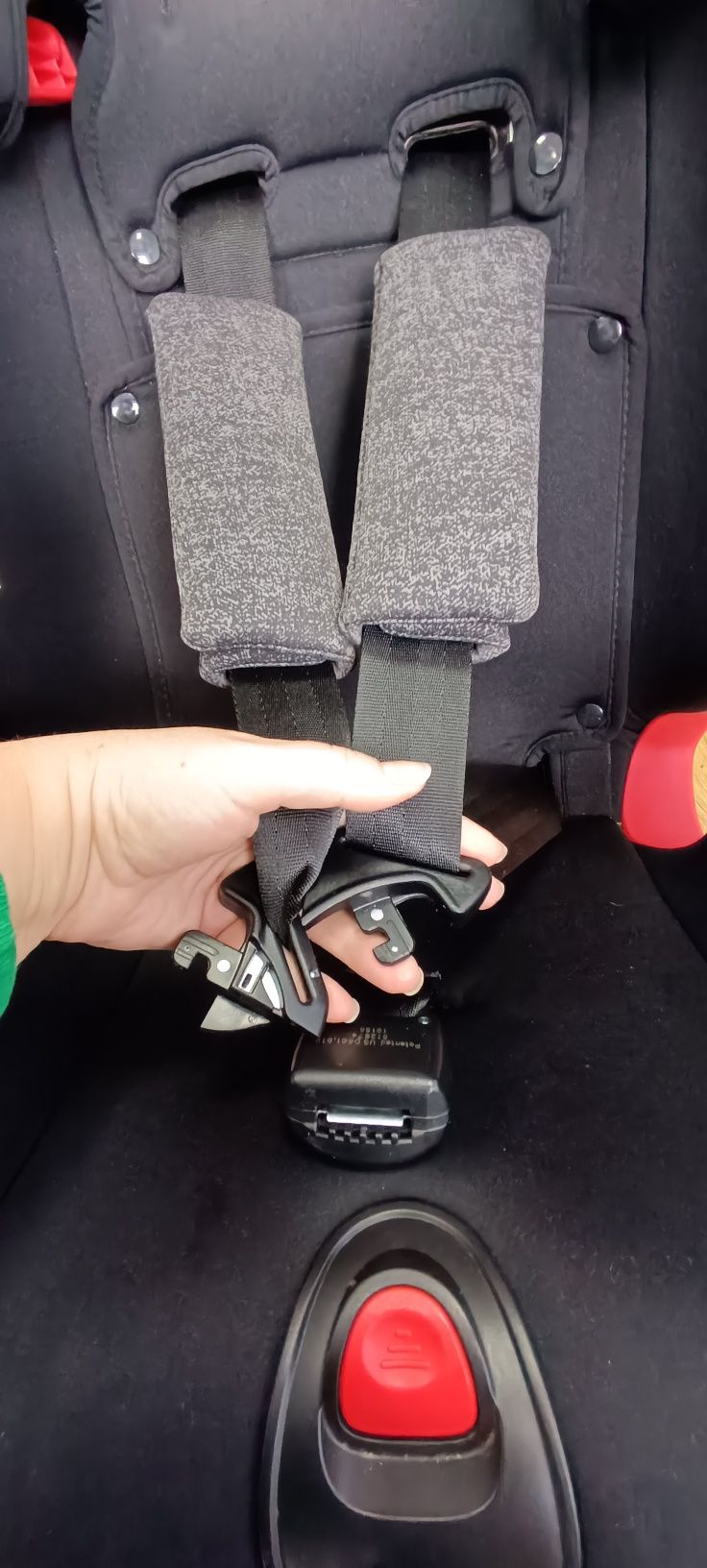 Автокрісло chicco seat 4 fix