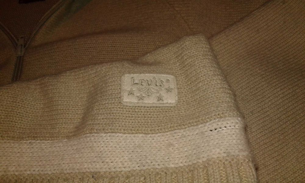 Casaco / Malha Levis Strauss, original - USA