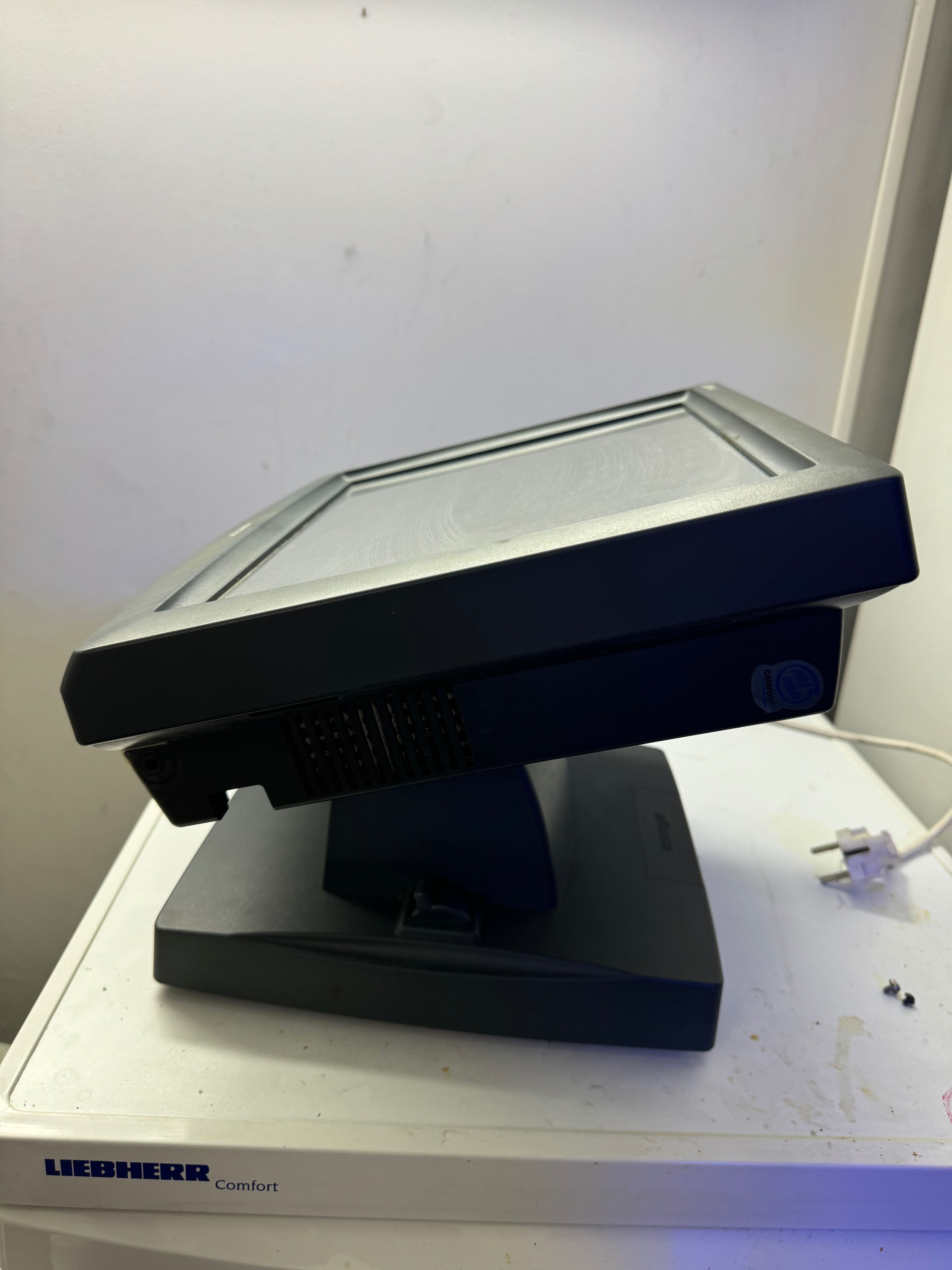 Pos терминал posiflex TP-8015