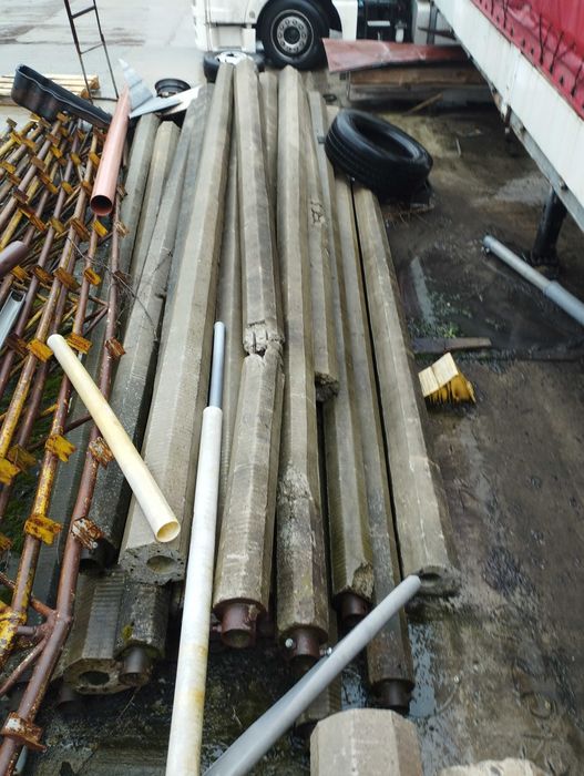 Masywn Słupy żelbeton, +/-5,5 m , na halę, wiatę, oświetlenie itp,