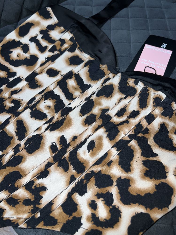 Красивый топ корсет, корсет, топ, футболка, блузка, леопардовый корсет