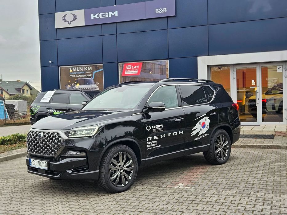 SsangYong/KGM Rexton wersja Black Edition, po lifcie, 7 osób