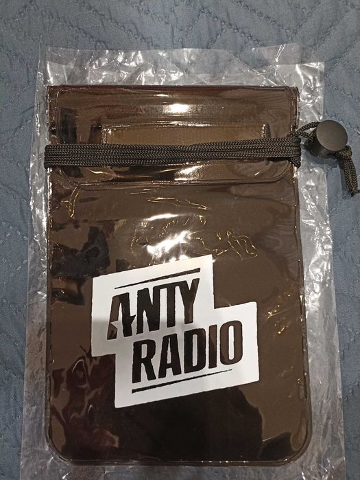 Saszetka wodoszczelna Antyradio