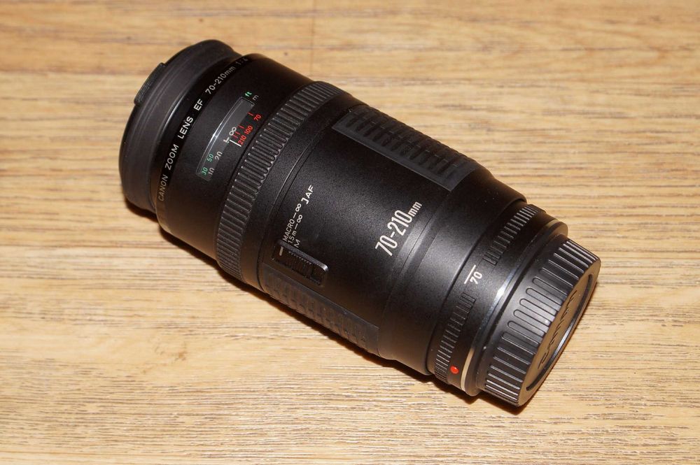 Canon EF AF 28-70 f/3.5-4.5 (i-210-4)