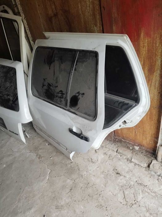 Двері,та інше на Volkswagen Golf III