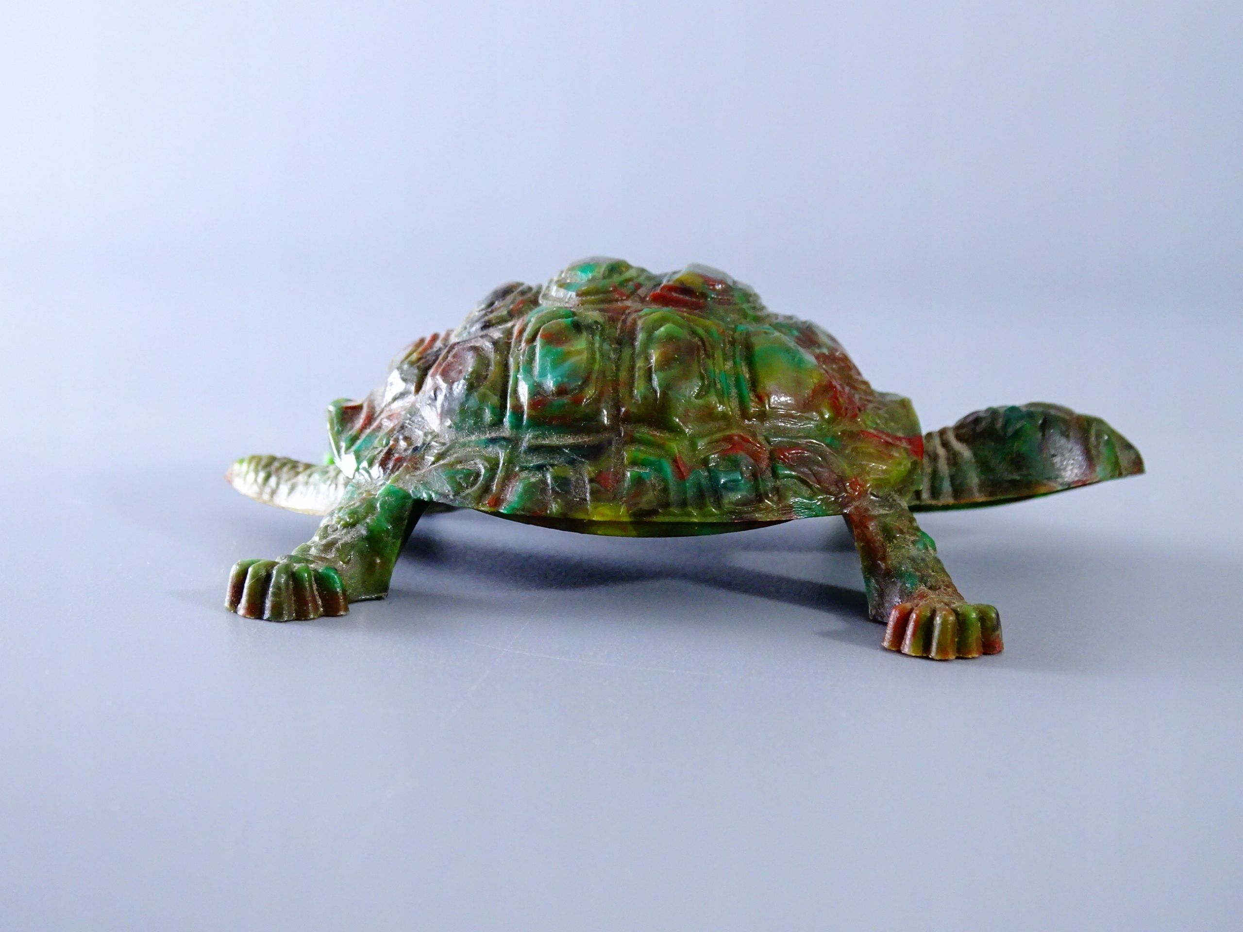 stara zabawka plastikowa żółw