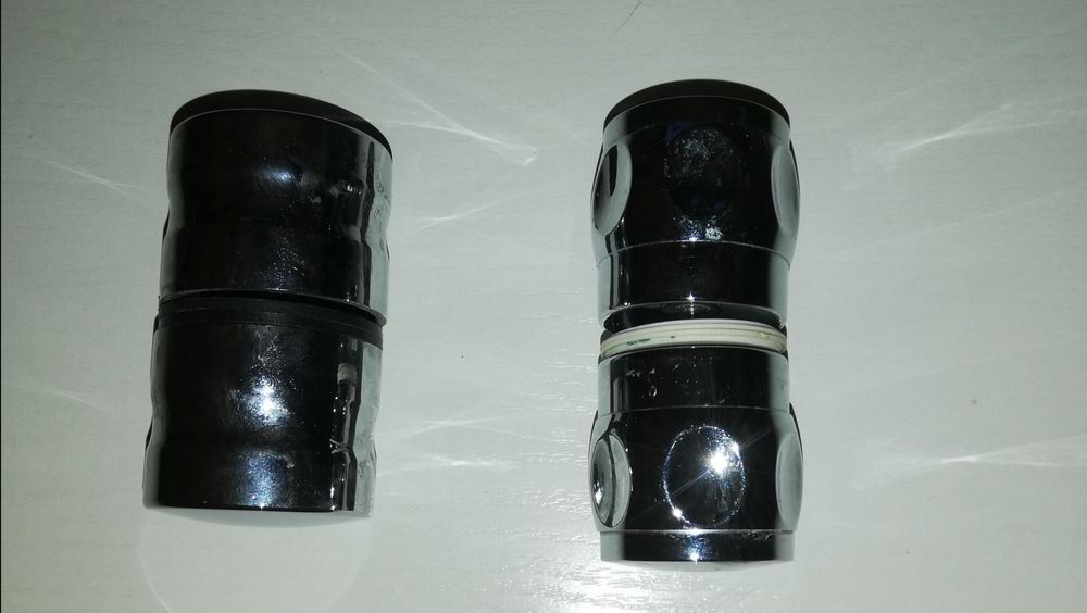 Klamki kabiny prysznicowej.  2 szt.