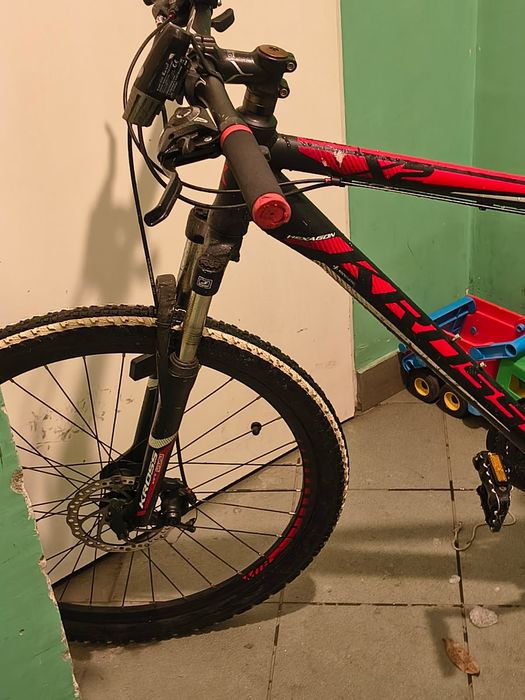 Sprzedam Rower MTB marki Kross Hexagon koła 26cali