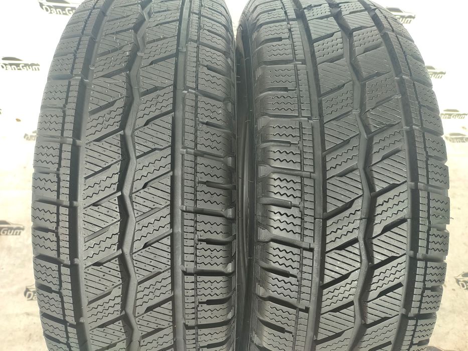 Opony 215/70 R 15 C Hankook Winter Icept LV Jak Nowe