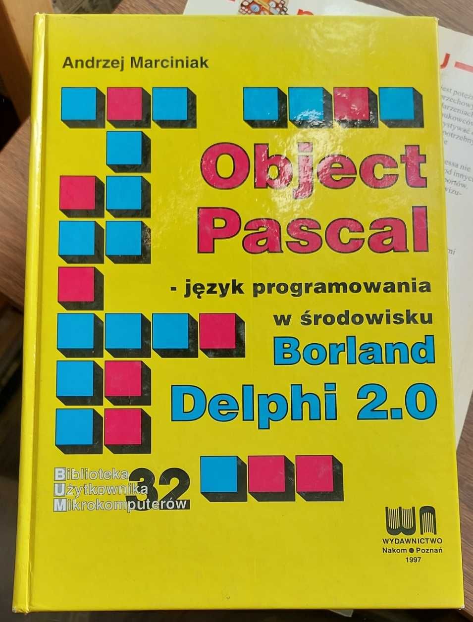 Object Pascal-język programowania w Borland Delphi, Marciniak