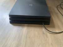Ps4 slim + pad + 4 gry